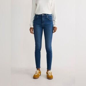 Reserved Denim Slim High-Rise UK 44 (US 12) Made in Poland Color Navy NWT